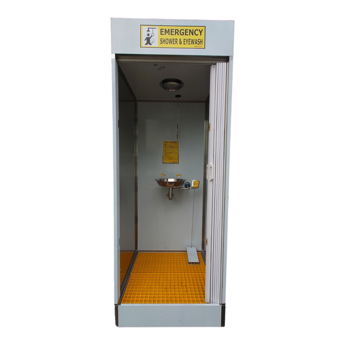 Spilldoc Enclosed Booth Safety Shower & Eyewash Station SDEBR1SE304